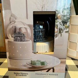 BETTER HOMES AND GARDENS FRAGRANCE WAX WARMER SNOW GLOBE WINTER DECOR 2025 NIB
